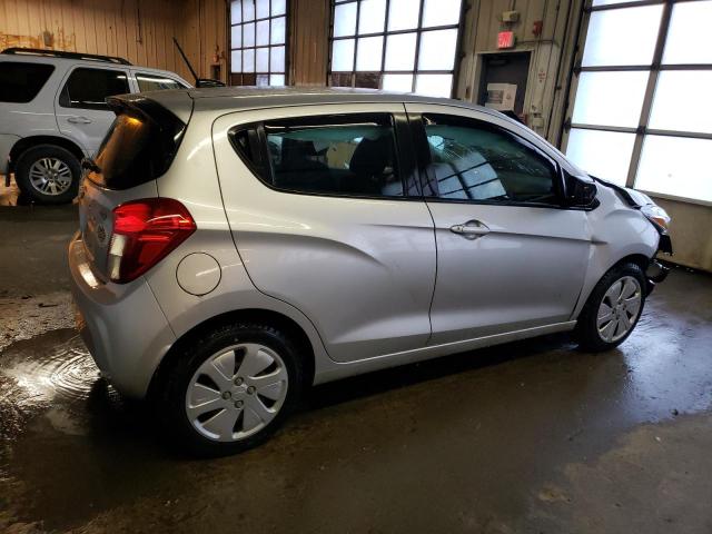 KL8CB6SA8JC421084 - 2018 CHEVROLET SPARK LS SILVER photo 3