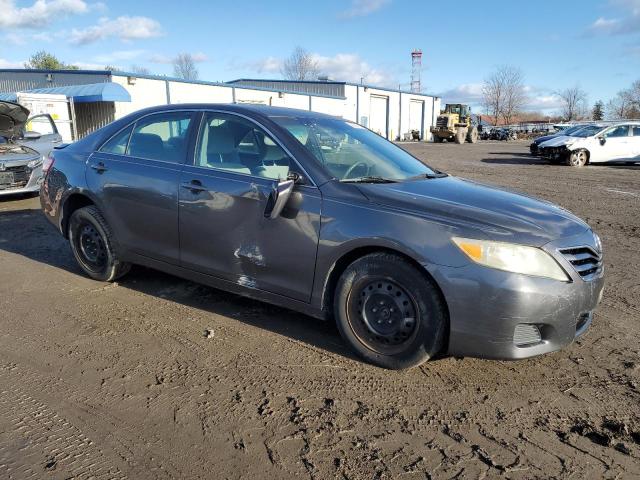 4T4BF3EK7AR018056 - 2010 TOYOTA CAMRY BASE GRAY photo 4