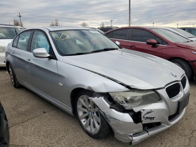 WBAPH7G55BNN06668 - 2011 BMW 328 I SILVER photo 4