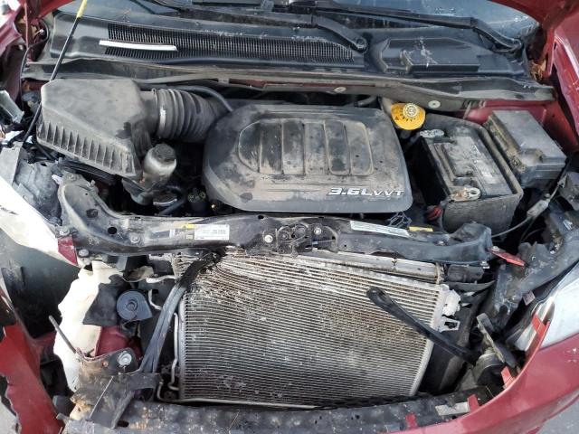 2C4RDGBG3FR569342 - 2015 DODGE GRAND CARA SE RED photo 12