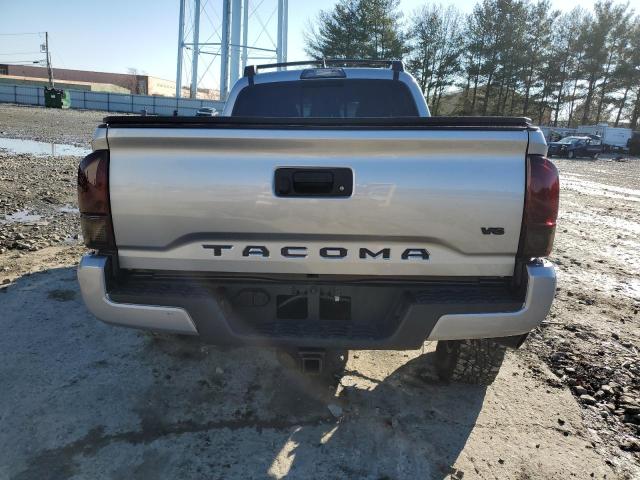 3TMDZ5BN5JM049884 - 2018 TOYOTA TACOMA DOUBLE CAB SILVER photo 6