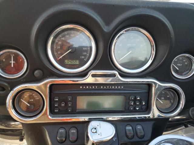 1HD1FC4137Y716036 - 2007 HARLEY-DAVIDSON FLHTCUI შავი ფოტო 8