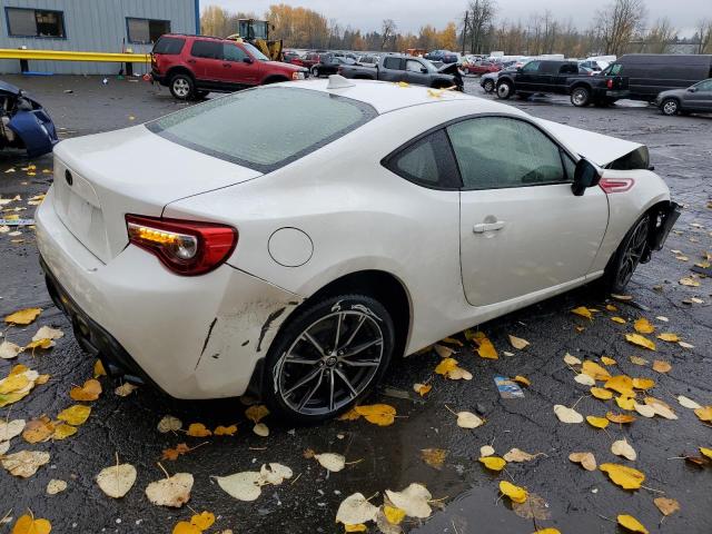 JF1ZNAA18H9706166 - 2017 TOYOTA 86 BASE WHITE photo 3