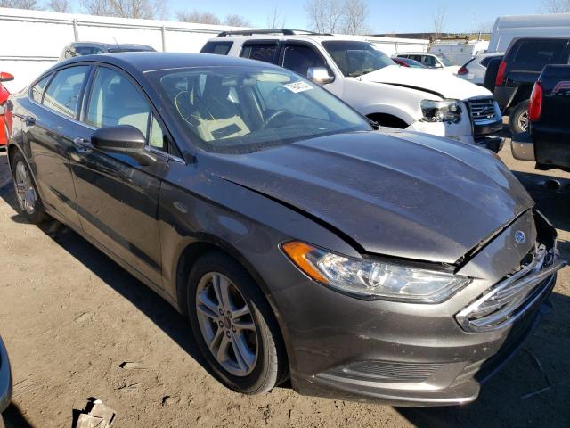 3FA6P0H72JR212526 - 2018 FORD FUSION SE GRAY photo 4