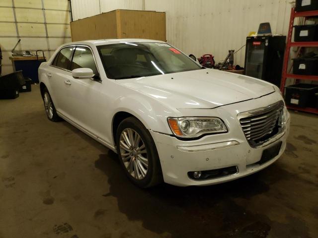 2C3CCARG3EH229161 - 2014 CHRYSLER 300 WHITE photo 4