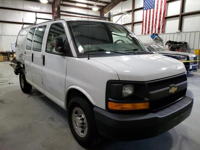 1GCWGAFF0H1224995 - 2017 CHEVROLET EXPRESS G2 WHITE photo 4