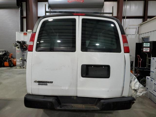 1GCWGAFF0H1224995 - 2017 CHEVROLET EXPRESS G2 WHITE photo 6