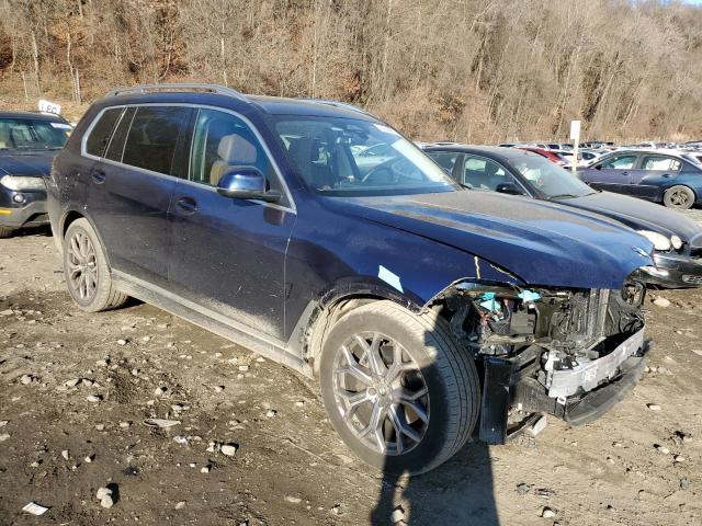 5UX23EM06P9N90863 - 2023 BMW X7 XDRIVE40I BLUE photo 4