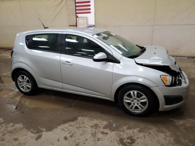 1G1JA6SH2C4118242 - 2012 CHEVROLET SONIC LS 银色 照片 4