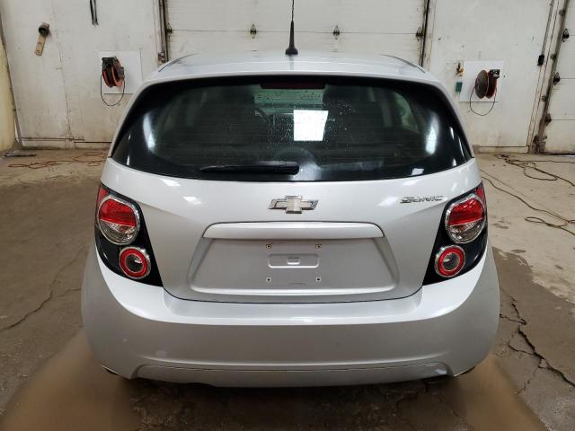 1G1JA6SH2C4118242 - 2012 CHEVROLET SONIC LS 银色 照片 6