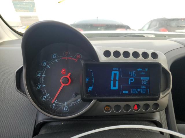 1G1JA6SH2C4118242 - 2012 CHEVROLET SONIC LS 银色 照片 9