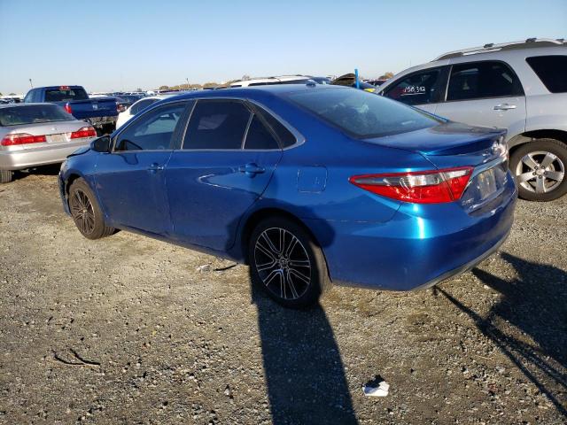 4T1BF1FK9GU517950 - 2016 TOYOTA CAMRY LE BLUE photo 2