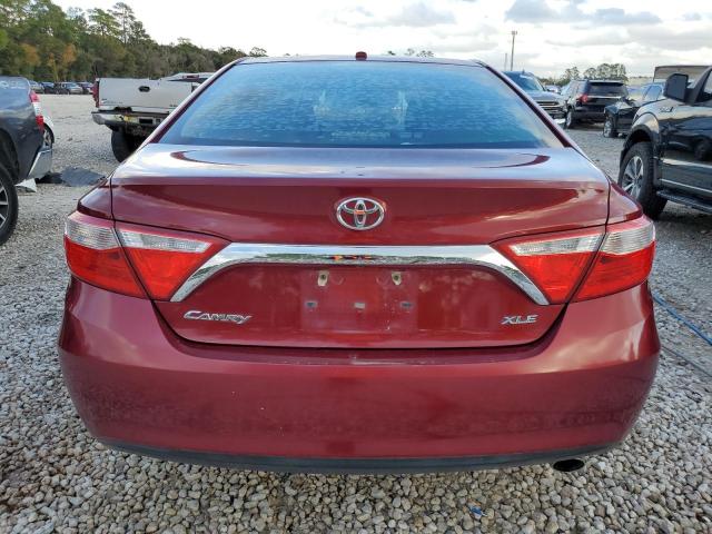 4T1BF1FK0HU770382 - 2017 TOYOTA CAMRY LE 勃艮第红 照片 6