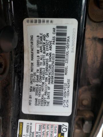 1NXBR32E05Z561013 - 2005 TOYOTA COROLLA CE BLACK photo 12