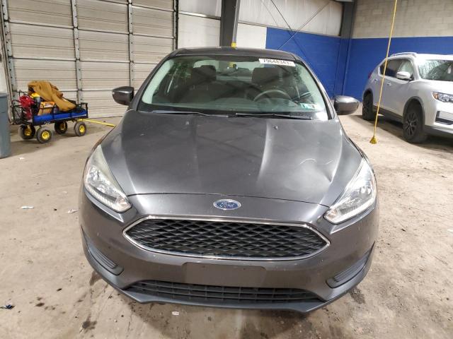 1FADP3F21JL318500 - 2018 FORD FOCUS SE GRAY photo 5