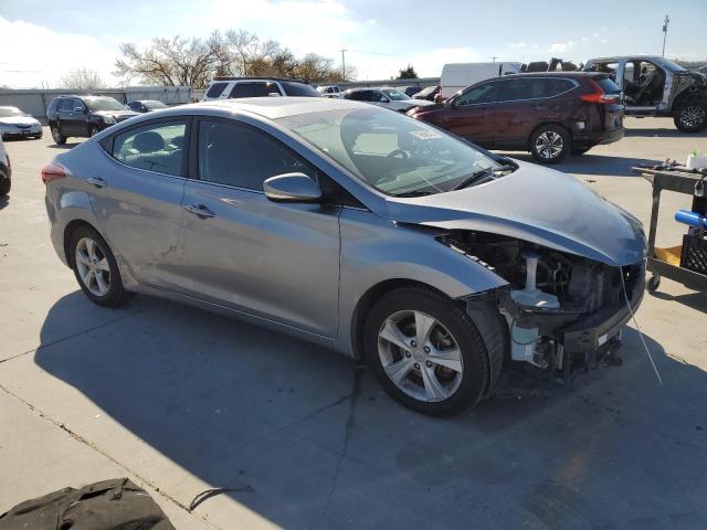 5NPDH4AE9GH770044 - 2016 HYUNDAI ELANTRA SE GRAY photo 4