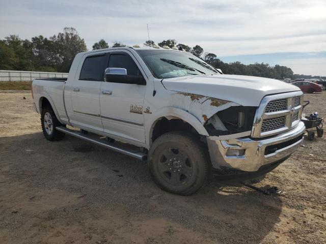 3C63R3ML7EG161478 - 2014 RAM 3500 LARAMIE WHITE photo 4