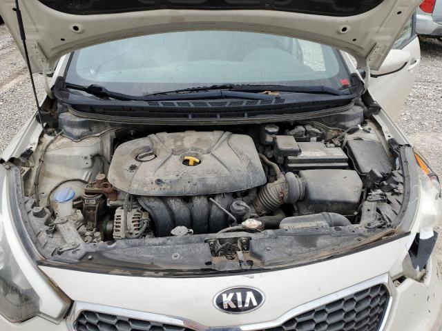 KNAFK4A64E5060692 - 2014 KIA FORTE LX BEIGE photo 11