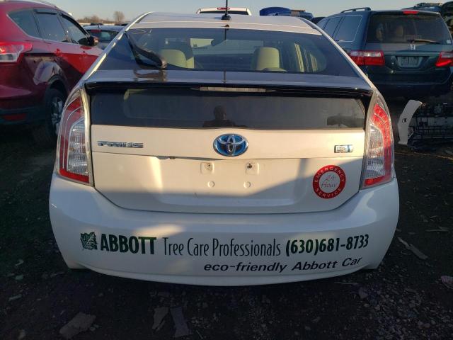 JTDKN3DU3E1771921 - 2014 TOYOTA PRIUS WHITE photo 6