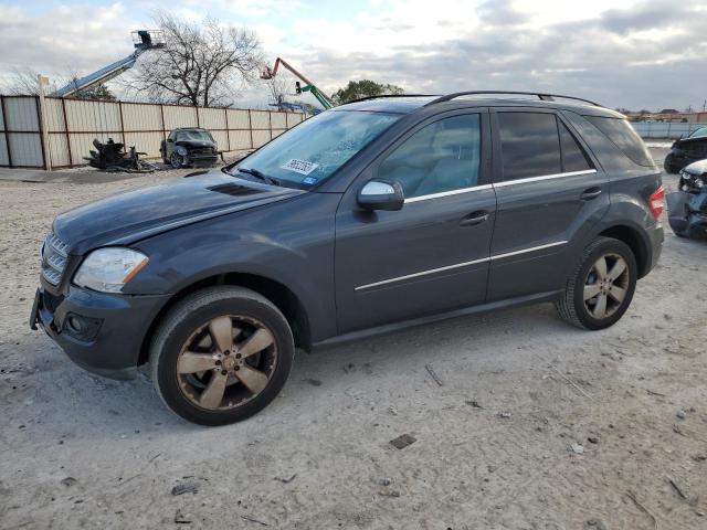 4JGBB8GB1AA605645 - 2010 MERCEDES-BENZ ML 350 4MATIC BLACK photo 1