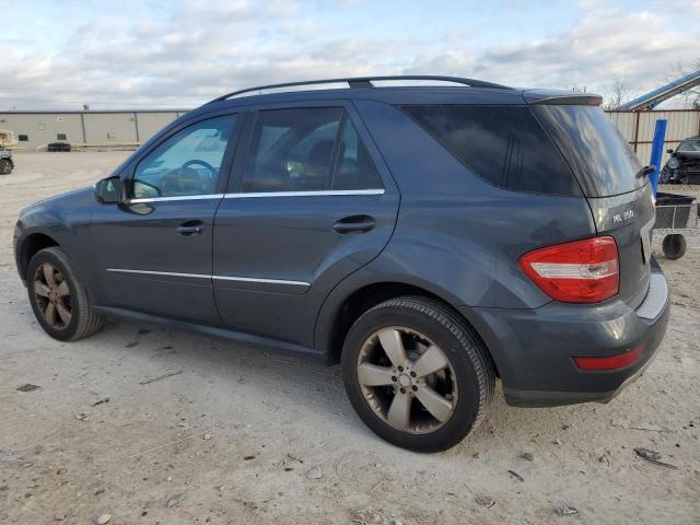 4JGBB8GB1AA605645 - 2010 MERCEDES-BENZ ML 350 4MATIC BLACK photo 2