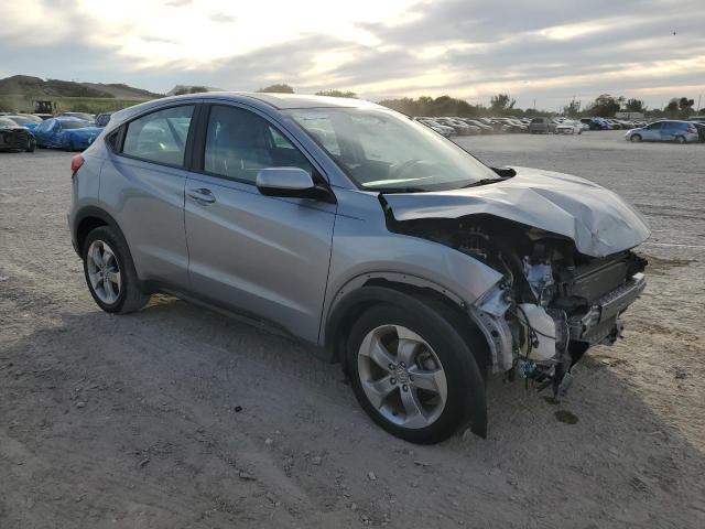 3CZRU5H37KG711372 - 2019 HONDA HR-V LX SILVER photo 4