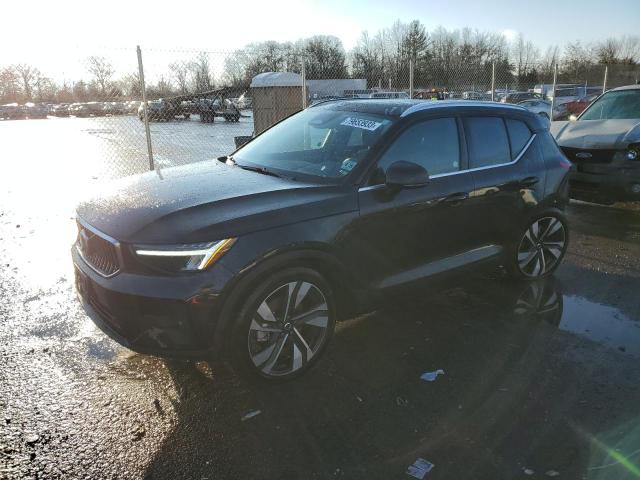 YV4L12UAXP2113670 - 2023 VOLVO XC40 ULTIMATE BLACK photo 1