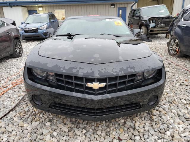 2G1FE1E31C9187546 - 2012 CHEVROLET CAMARO LS BLACK photo 5