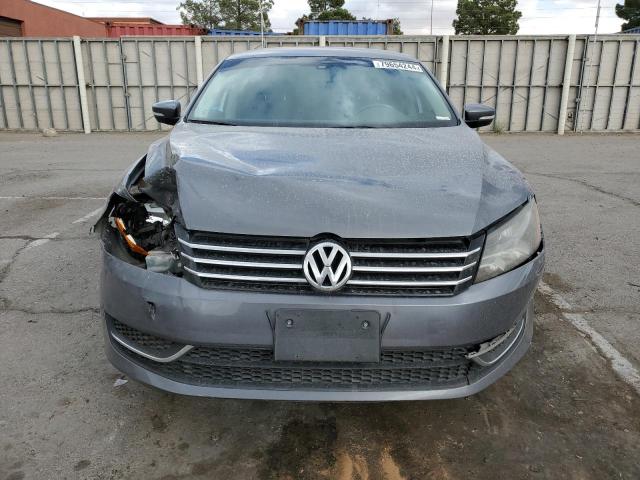 1VWAT7A33FC094540 - 2015 VOLKSWAGEN PASSAT S SILVER photo 5