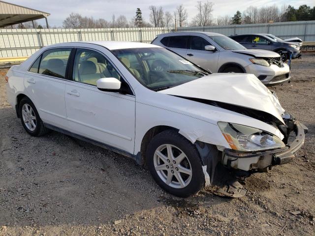 1HGCM56314A004169 - 2004 HONDA ACCORD LX WHITE photo 4