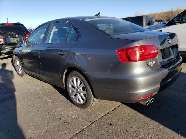 3VWDX7AJ5BM383556 - 2011 VOLKSWAGEN JETTA SE GRAY photo 2