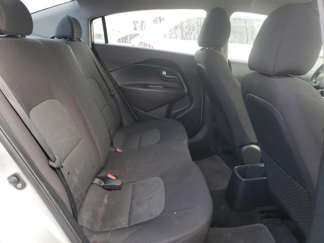 KNADM4A3XG6634605 - 2016 KIA RIO LX SILVER photo 10