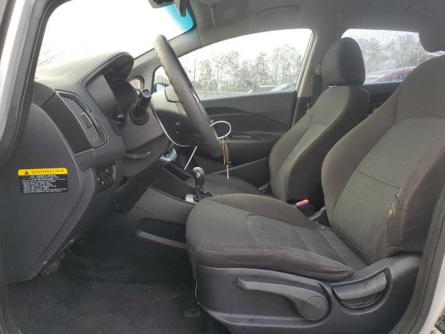 KNADM4A3XG6634605 - 2016 KIA RIO LX SILVER photo 7