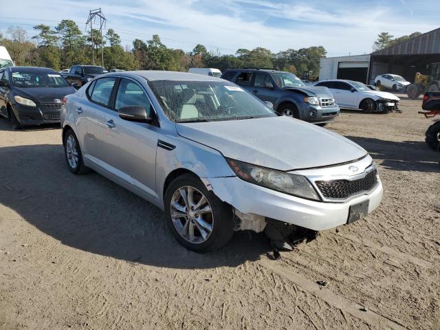 5XXGM4A79DG182095 - 2013 KIA OPTIMA LX SILVER photo 4