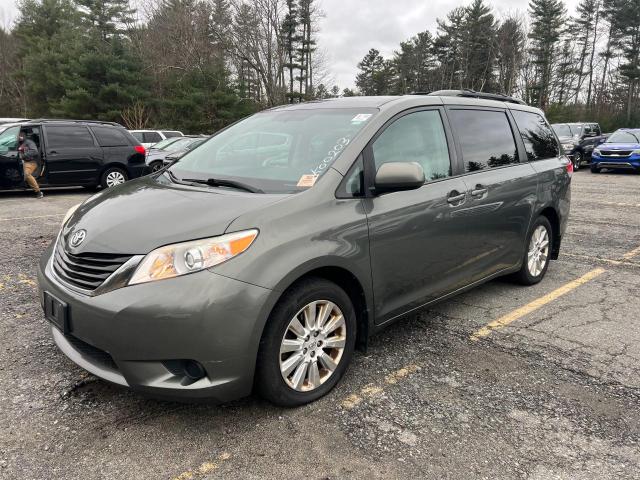 5TDJK3DC5CS038121 - 2012 TOYOTA SIENNA LE GRAY photo 2