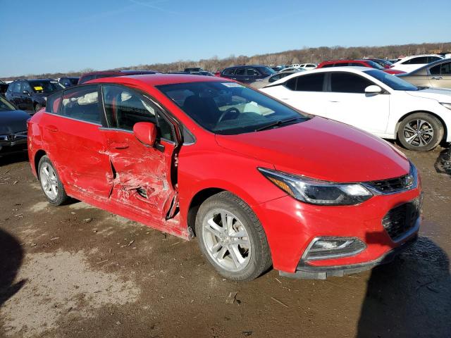 1G1BE5SM0H7252432 - 2017 CHEVROLET CRUZE LT RED photo 4