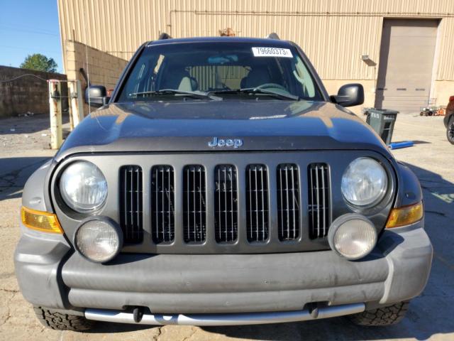 1J4GL38K65W723122 - 2005 JEEP LIBERTY RENEGADE 黑色 照片 5