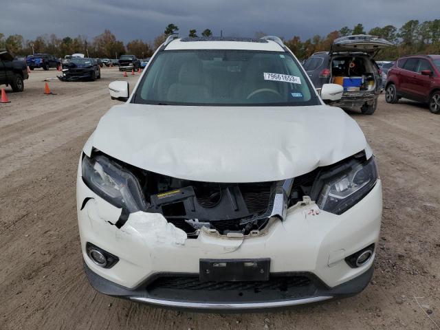 5N1AT2MT6FC893726 - 2015 NISSAN ROGUE S WHITE photo 5