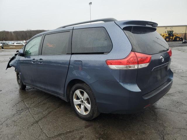 5TDKK3DC0ES503248 - 2014 TOYOTA SIENNA LE BLUE photo 2