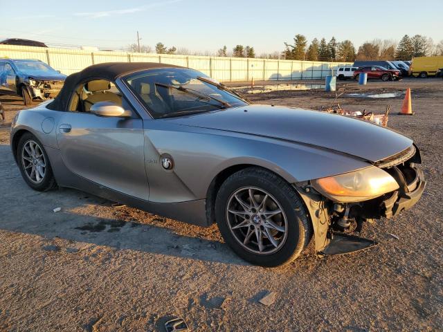 4USBT33524LR69287 - 2004 BMW Z4 2.5 GRAY photo 4