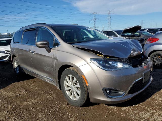 2C4RC1BG8HR535948 - 2017 CHRYSLER PACIFICA TOURING L BEIGE photo 4