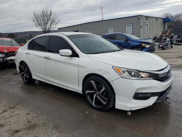 1HGCR2F38GA023774 - 2016 HONDA ACCORD LX WHITE photo 4