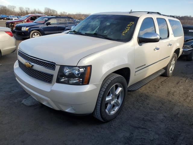 1GNSCKE01CR275646 - 2012 CHEVROLET SUBURBAN C1500 LTZ WHITE photo 1