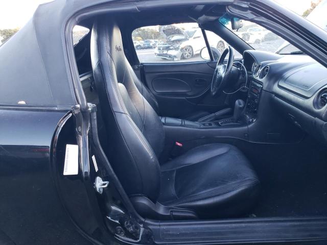 JM1NB353210218091 - 2001 MAZDA MX-5 MIATA BASE BLACK photo 10