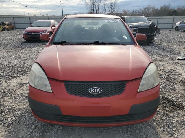 KNADE123366072832 - 2006 KIA RIO RED photo 5