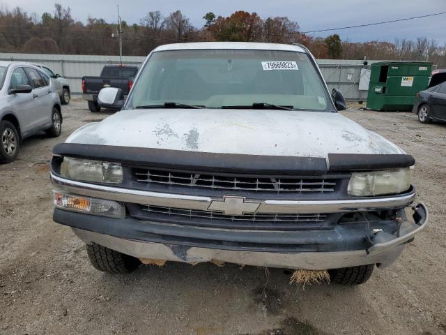 2GCEC19TX21317632 - 2002 CHEVROLET SILVERADO C1500 WHITE photo 5