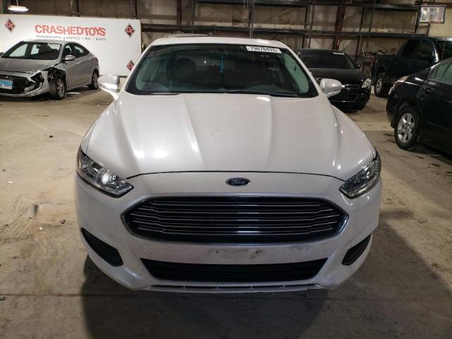 1FA6P0HD4G5133716 - 2016 FORD FUSION SE WHITE photo 5