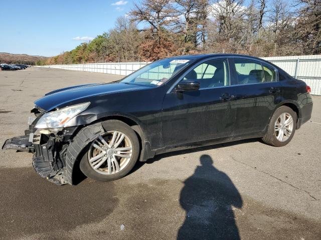 2013 INFINITI G37, 