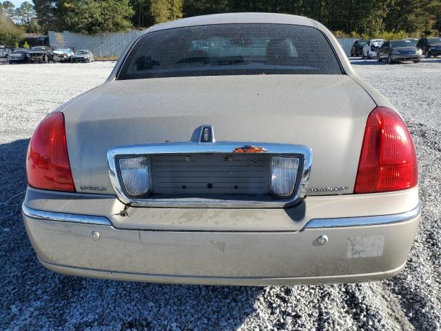 1LNHM81W34Y658200 - 2004 LINCOLN TOWN CAR EXECUTIVE Gold Foto 6