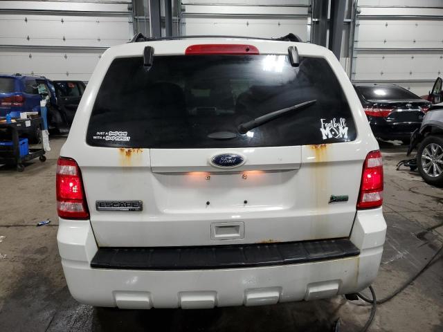 1FMCU0DG6BKB98160 - 2011 FORD ESCAPE XLT WHITE photo 6